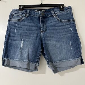 Kut from the Kloth Distressed boyfriend Blue Jean Shorts Catherine